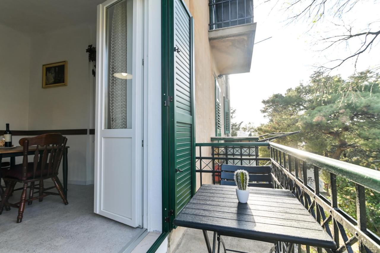 Niteroni Apartment